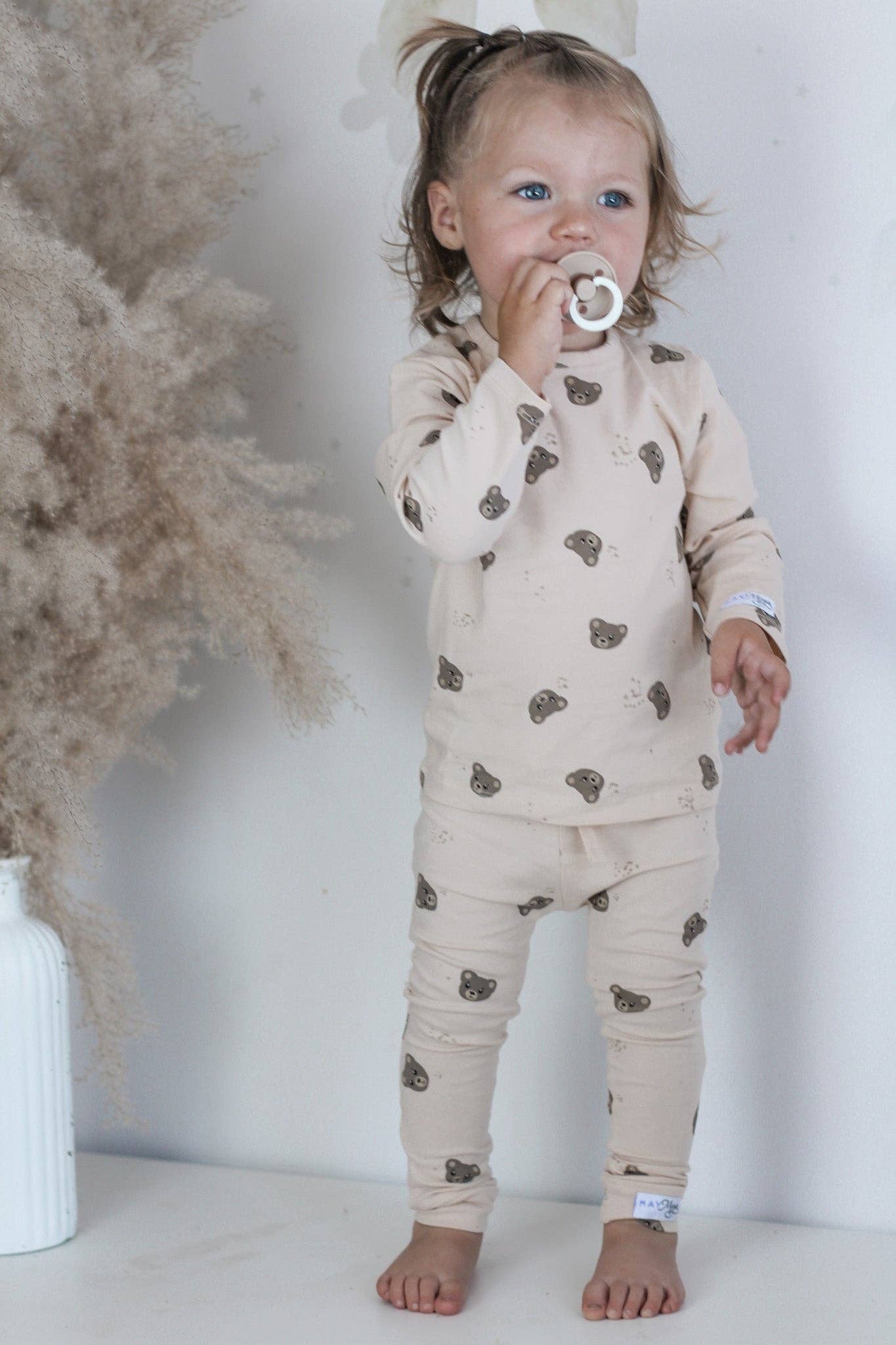 May Mays baby broekje Teddy beertjes beige